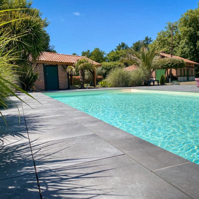 piscine 10x5 béton armé membrane armée 1