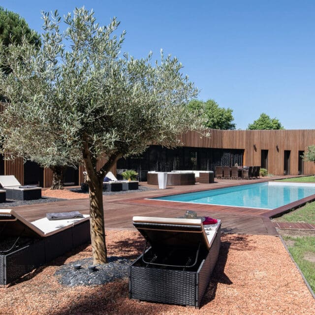 piscine 13 x 4 béton armé, revêtement en membrane armée 8