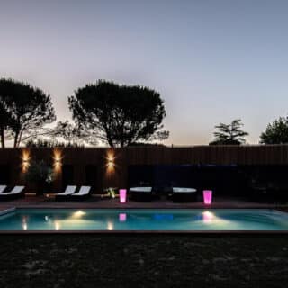 piscine 13 x 4 béton armé, revêtement en membrane armée 9