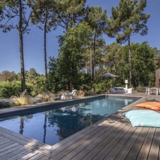 piscine 13x4 béton armé volet roulant immergé 3